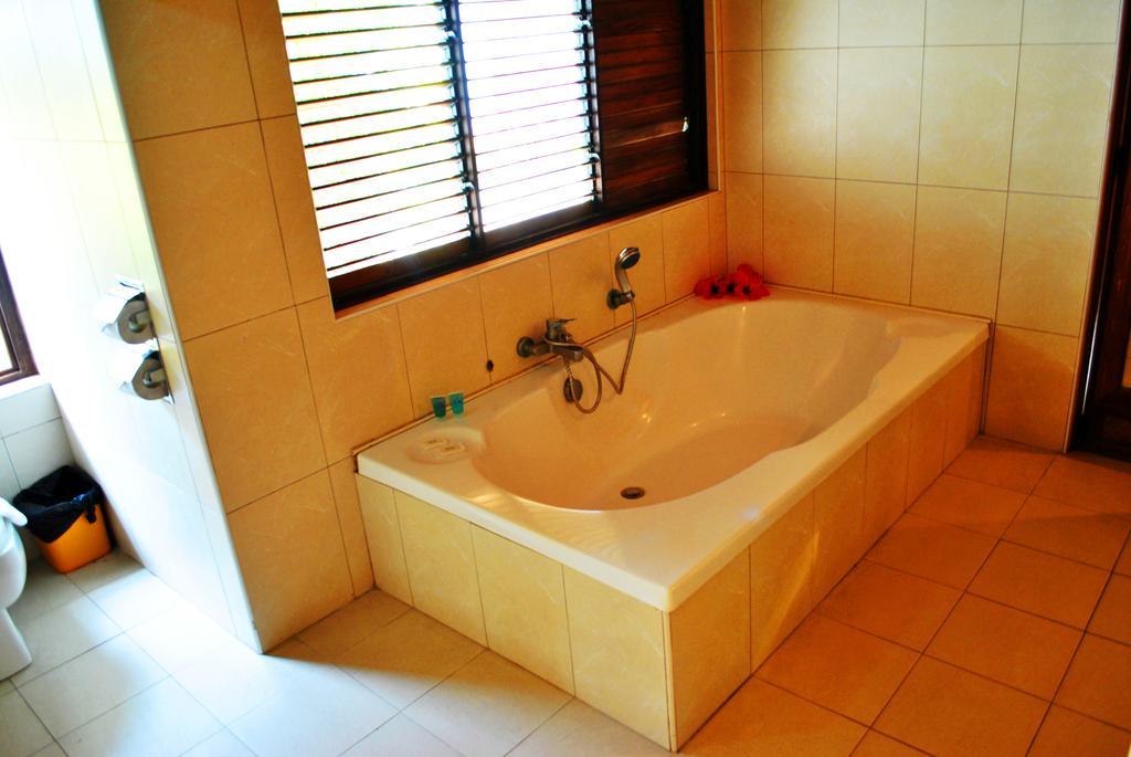 Leyte Park Resort Hotel 独鲁万 客房 照片