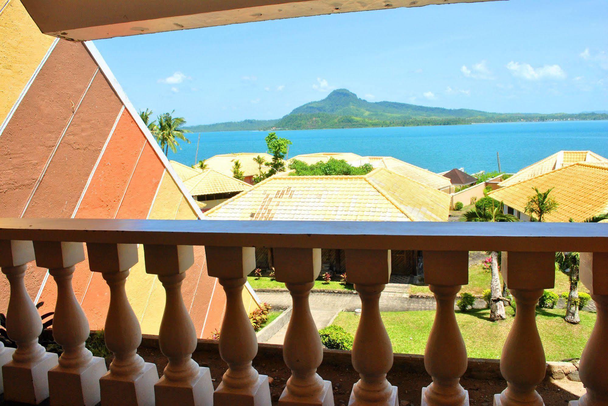 Leyte Park Resort Hotel 独鲁万 外观 照片